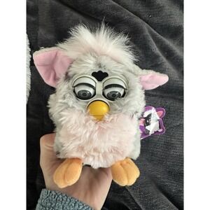 NWOB Electronic Tiger Stripes FURBY Doll Tiger Electronics 1998 70-800 W/ Tags